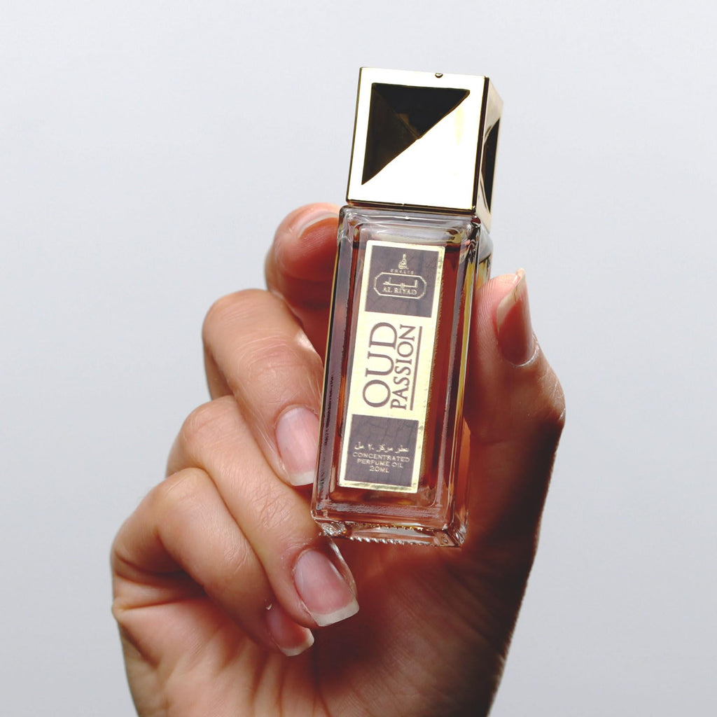 Maison d’Orient Oud Passion Gourmand Oriental Perfume Oil Roll‑On 20 mL — Rich Edible Vanilla & Oud Blend, Alcohol‑Free Unisex Attar, Vegan Long‑Lasting Travel Mini for Women & Men