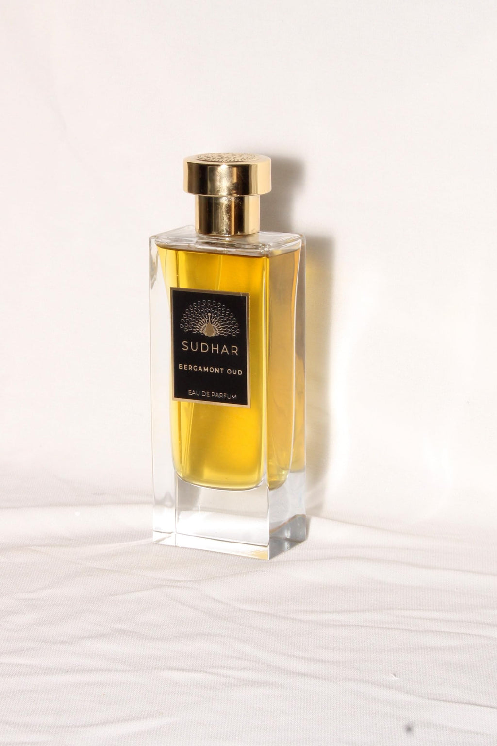 Oud Bergamot Eau de Parfum - Arabian Perfume for Men and Women | Long Lasting Oud Wood, Bergamot, Pineapple, Tonka Beans, Floral & Spicy | Hand Made Luxury Fragrances for Men and Women