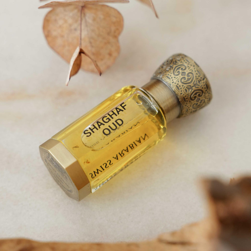 Swiss Arabian Shaghaf Oud - Luxurious Concentrated Perfume Oil - Long Lasting Artisan Perfume with Notes of Saffron, Praline, and Vanilla - 0.4 oz